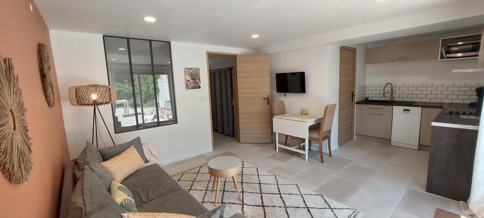 Myluberon-appartement Au Pied Du Luberon